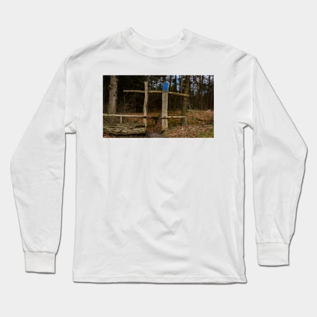 Enter the forest Long Sleeve T-Shirt by arc1